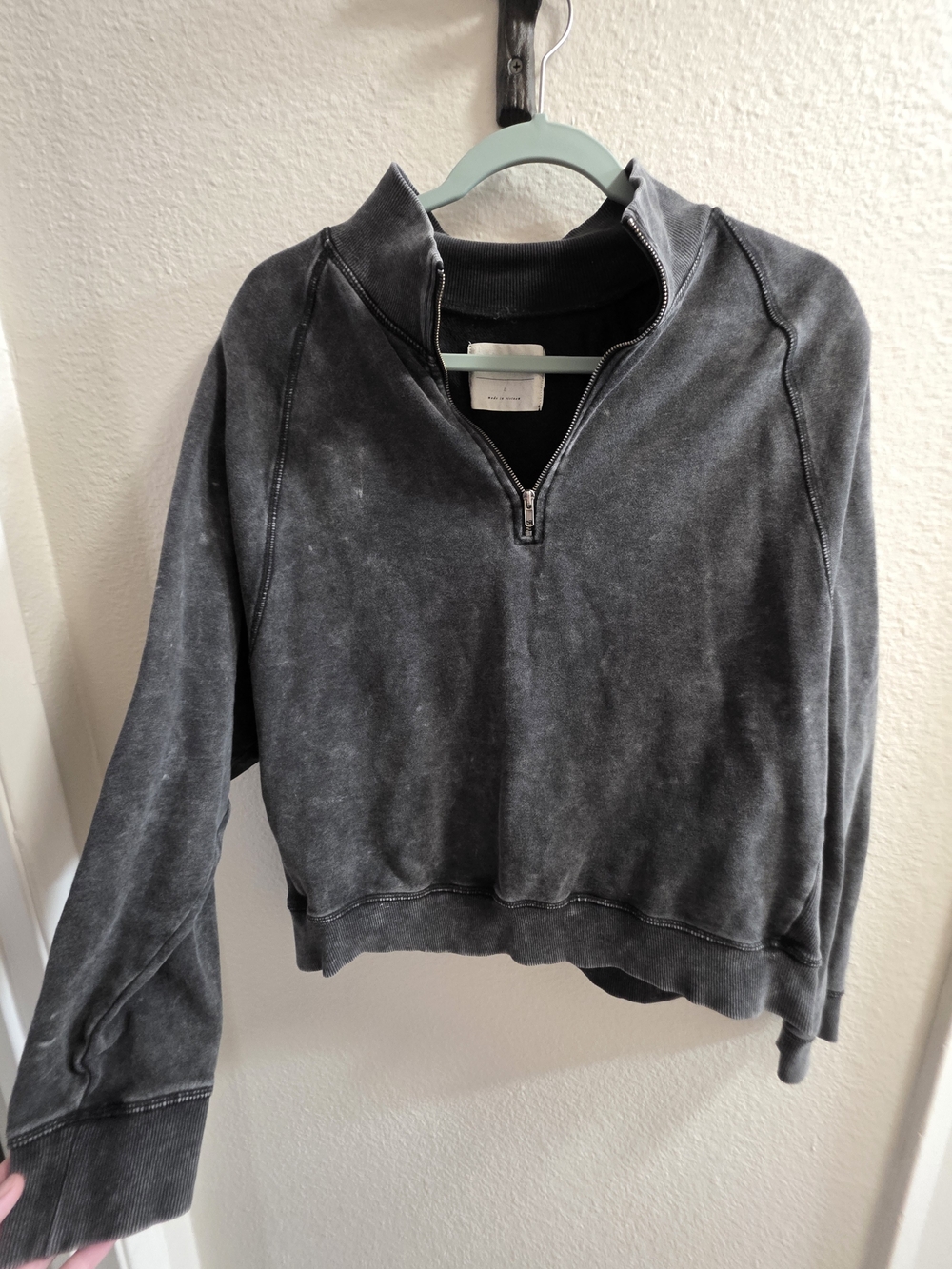 Aeropostale Washed Charcoal Quarter-Zip Pullover LARGE